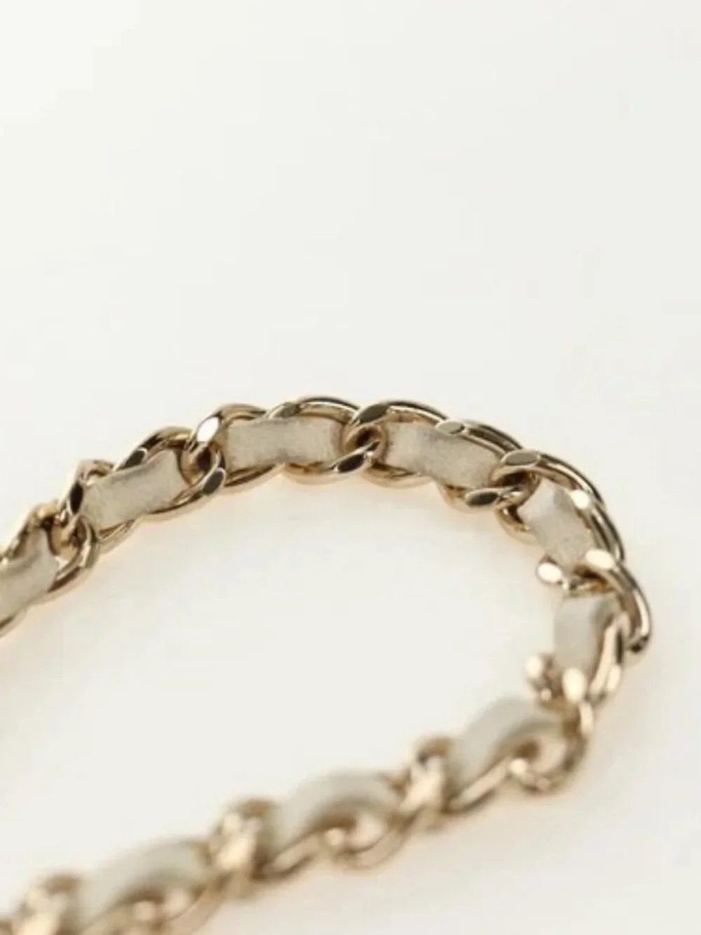 CHANEL Matelasse Chain Vanity Bag Lamb Skin White Gold CC Auth 188894SAM
